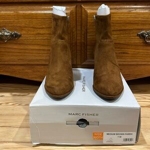 Marc fisher suede zip up booties